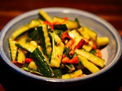 凉拌黄瓜-天山醉美辣子鸡(文艺路店)