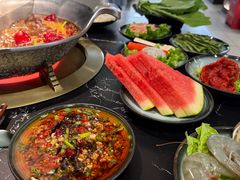 -湊湊火锅·茶憩(颐堤港店)