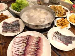-正能量脆肉鲩火锅