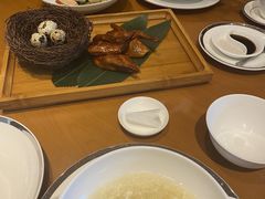 乳鸽-广州富力君悦大酒店空中花园