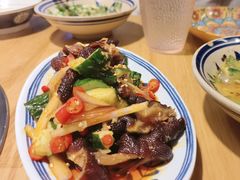 -洱火云南酸菜牛肉火锅(石景山当代商城店)