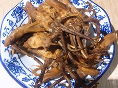 鸭舌头-兔爸私家小厨(新北万达店)