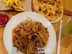 -必胜客(WOW昙华林店)