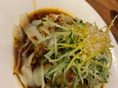 -SEEUNARI西域娜依新疆菜(环宇广场店)