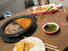 -言玖鲜火锅串串披萨自助(益田假日店)
