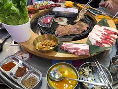 -玄希浪漫厨房·韩料烤肉(湖滨银泰in77店)