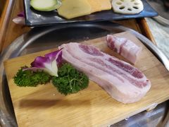 -唯成•韩国炭火烤肉 유성고기