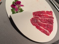 -左庭右院鲜牛肉火锅黑金店(陆家嘴中心店)
