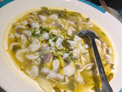 -溪雨观酸菜鱼(莘松路店)