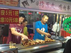 -天津乾毓德饭庄·清真传统炒菜·海鲜烧烤(咸阳路店)