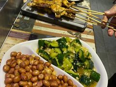 -沪上名羊天下•烤羊腿•东北烧烤•小龙虾(浦东直营总店)