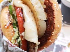-The Habit Burger Grill 哈比特汉堡(复兴soho店)