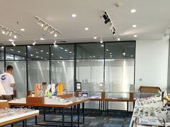 -亚美视光眼镜店(重庆路活力城店)