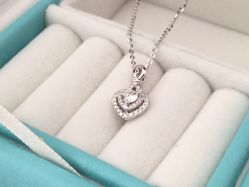 -威德钻石-克拉钻大本营(南京东路店)