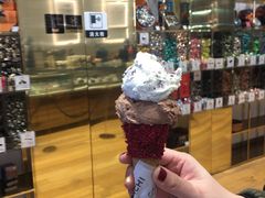 -VENCHI 闻绮(上海佛罗伦萨小镇店)