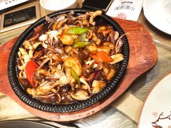 -小船渔村•大连菜•大连焖鱼(黄河路店)