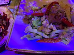 -临界音乐酒馆·小龙虾·江湖菜(华熙LIVE·鱼洞店)