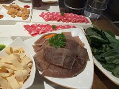 -海底捞火锅(长宁路龙之梦店)