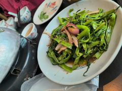-大头虾越式风味餐厅(光明广场店)