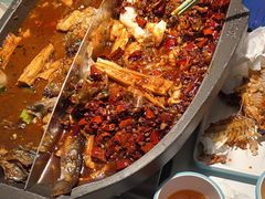 -江边城外烤全鱼(世茂广场店)