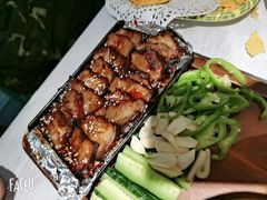 手工煎饼配烤肉-玉玲珑(陆家嘴店)