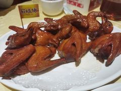 招牌烤乳鸽-石岐佬中山菜馆(张溪店)