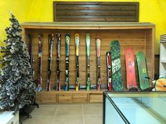 -采薇庄园四季滑雪场