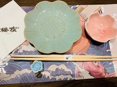 餐具摆设-樱宿日式和牛烧肉(五道口店)