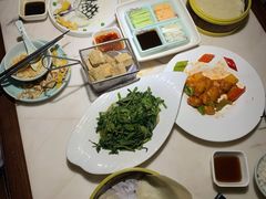 -韵秋荷(宝山龙湖天街店)