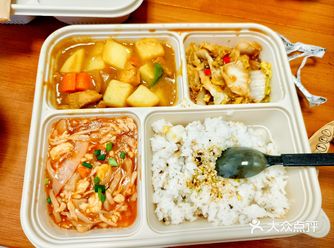 营养餐厅的饭饭还真不错类