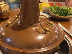 -岳记兴隆·青城腊排铜火锅(融创店)
