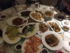 避风塘炒蟹-喷泉广场餐厅·宵夜·海鲜烧烤大排档(长隆企鹅酒店)