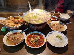 -肖四女乐山跷脚牛肉(南汇大学城生活广场店)