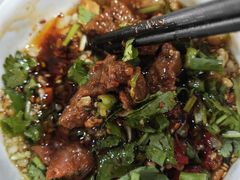 -牛华八婆麻辣烫(起源店)
