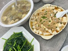 -银峰农庄·特色烧鸡·鲜无花果浸鸡