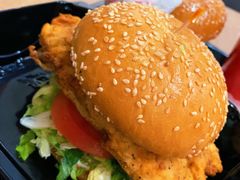 -The Habit Burger Grill 哈比特汉堡(世博店)