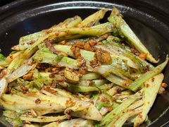 -铜锣湾·有麝自然香(渝北财富中心店)