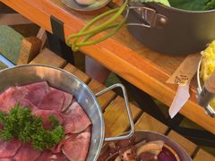 -叽叽扎扎烤肉场(生态城万达店)