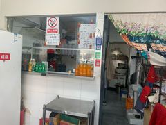 门面-媛媛家秘制鸡丝凉皮(陆慕店)