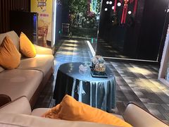 -臻江南影院式足道(雅安店)