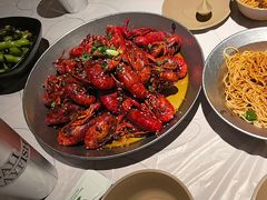 -巴厘龙虾·榜首油焖大虾(音乐学院·沿江酒馆店)