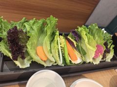 蔬菜拼盘-本家韩国烤肉(青岛万象城店)