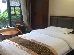 -林丰温泉度假山庄