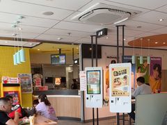 -麦当劳(普陀香溢花城店)