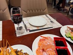 -荣誉国际酒店-云顶旋转餐厅