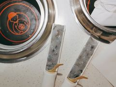-龍歌自助小火锅(市南金茂湾店)