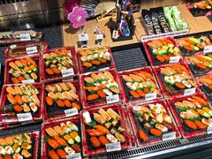 -胖东来生活广场(健康路店)