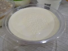 -雪露酸奶