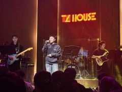 -TZ House音乐现场(来福士中心店)