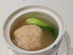 黄鱼狮子头-顶特勒·黄鱼馆·特色菜(上海大世界店)